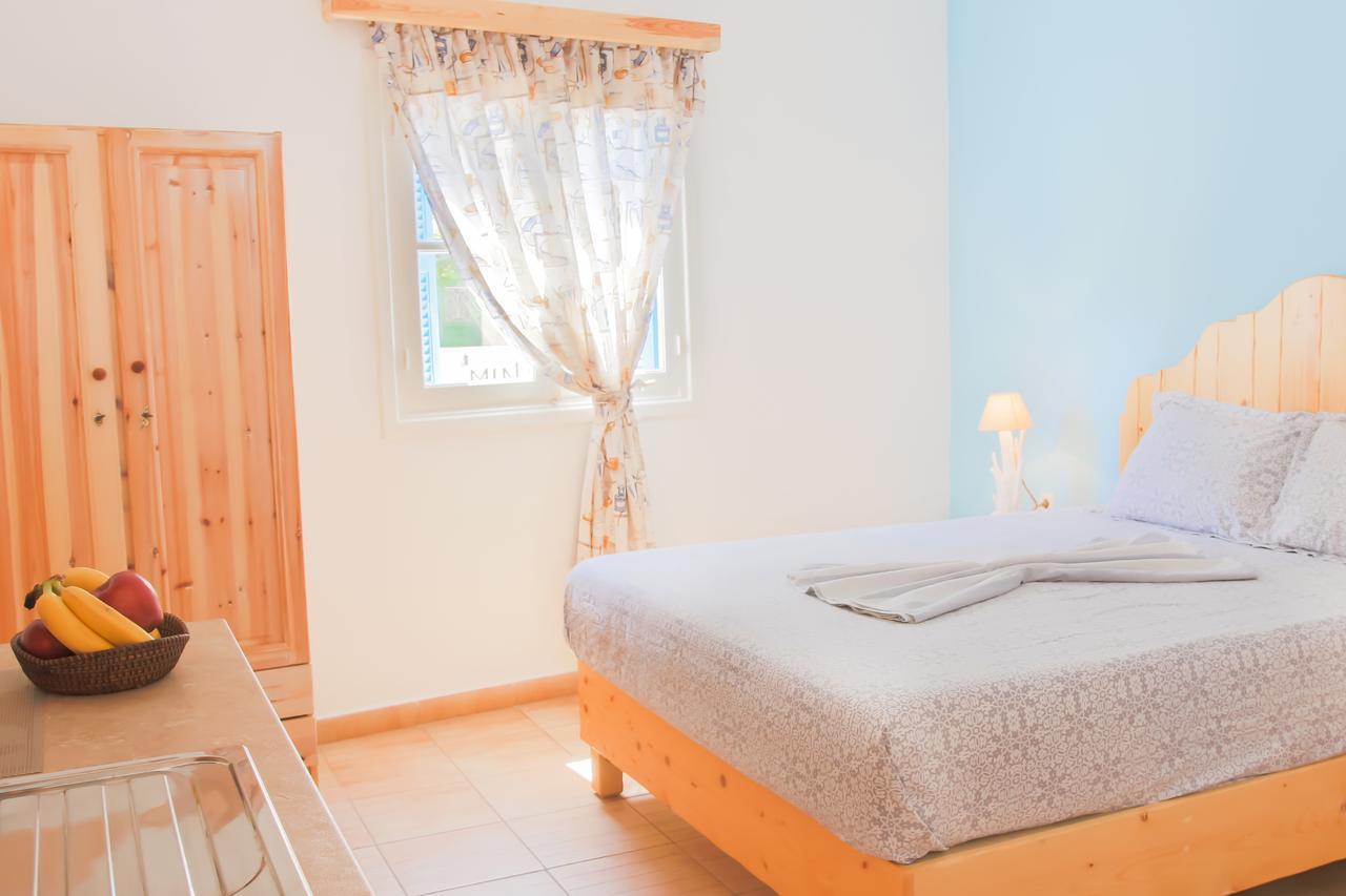 Sofia'S Rooms Kyra Panagia ภายนอก รูปภาพ